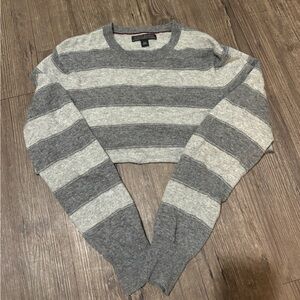 Banana Republic cropped cashmere sweater